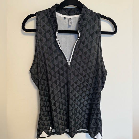 Sleeveless Climatecool Golf Top - Picture 1 of 2